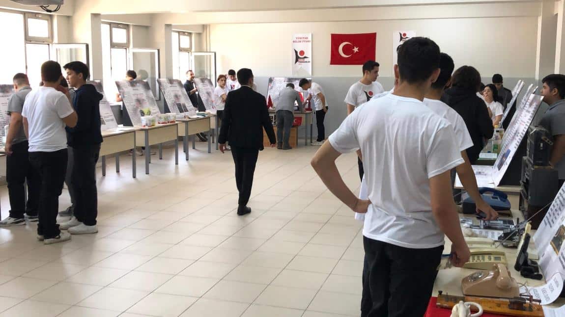 Tübitak 4006 Programı Kapsamında Düzendiğimiz Bilim Fuarımız